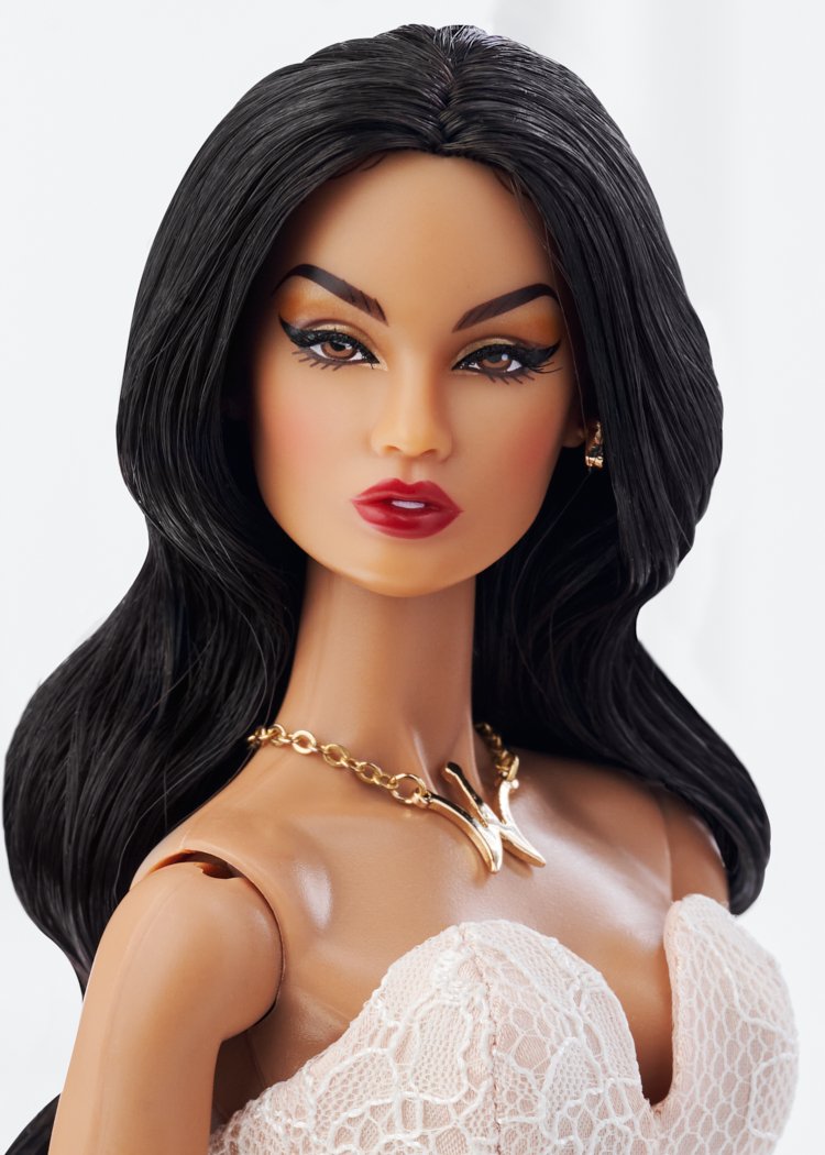 Two new Close Up Fashion Royalty dolls are unveiled! — Fashion ...